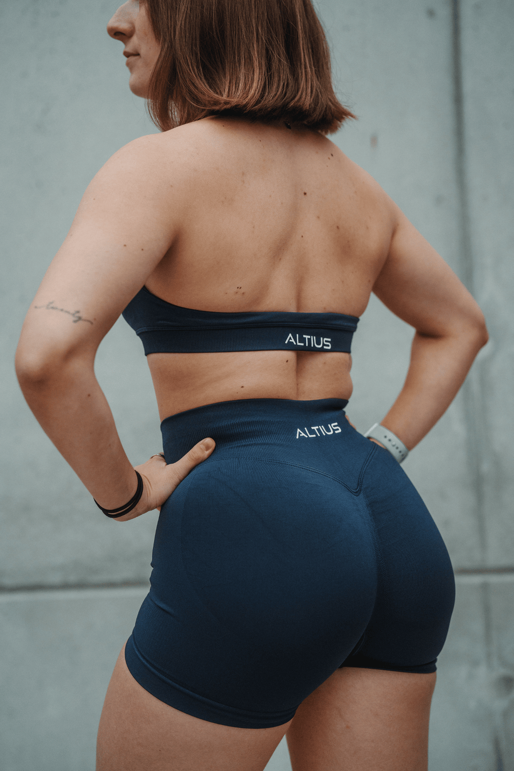 Altius Sports Bra - Navy blue