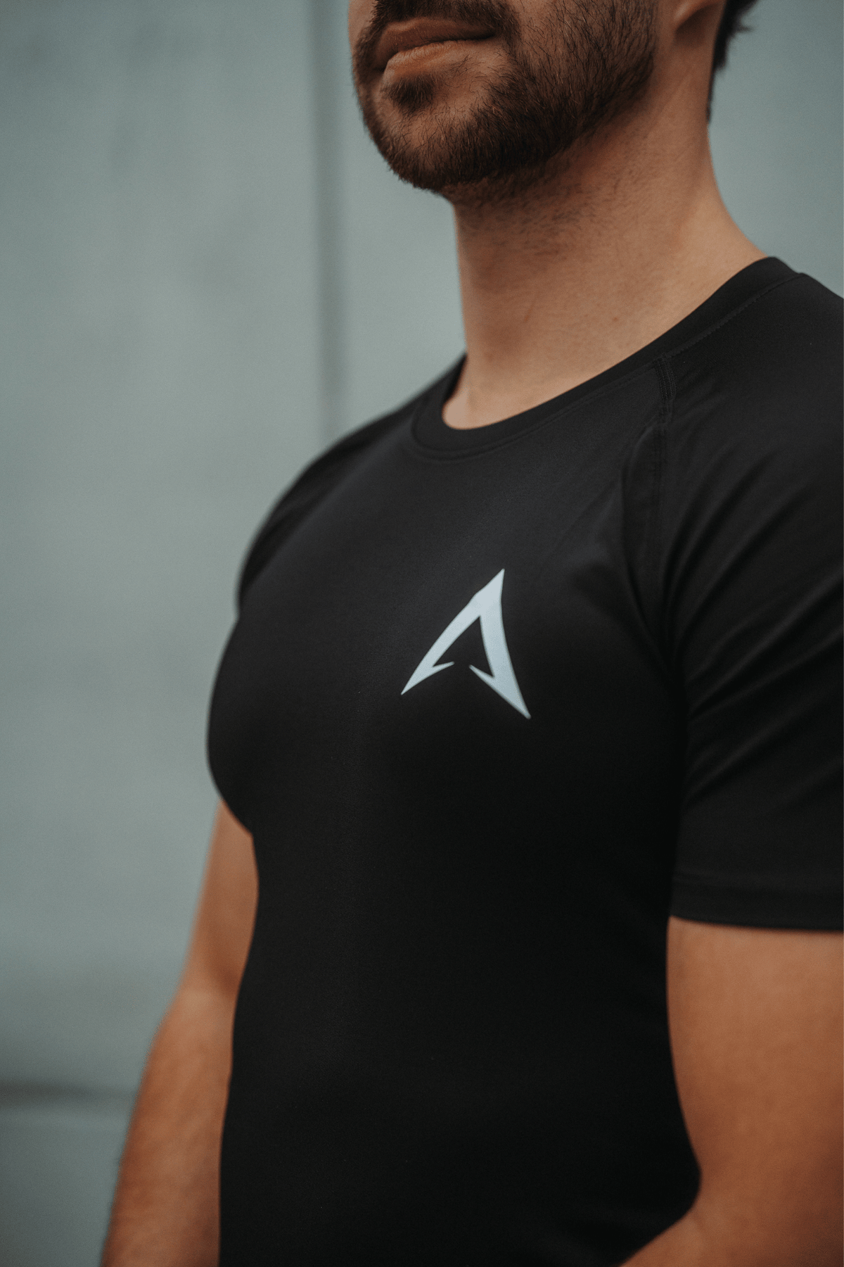 Black short sleeve compression t-shirt