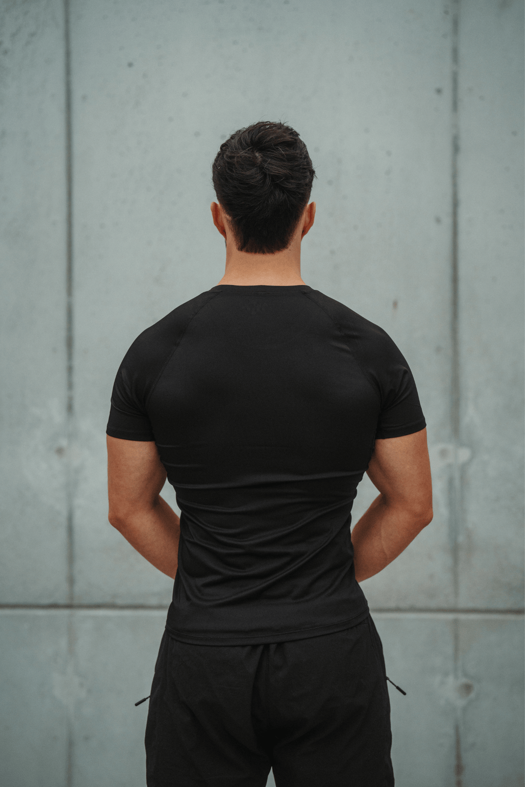 Black short sleeve compression t-shirt