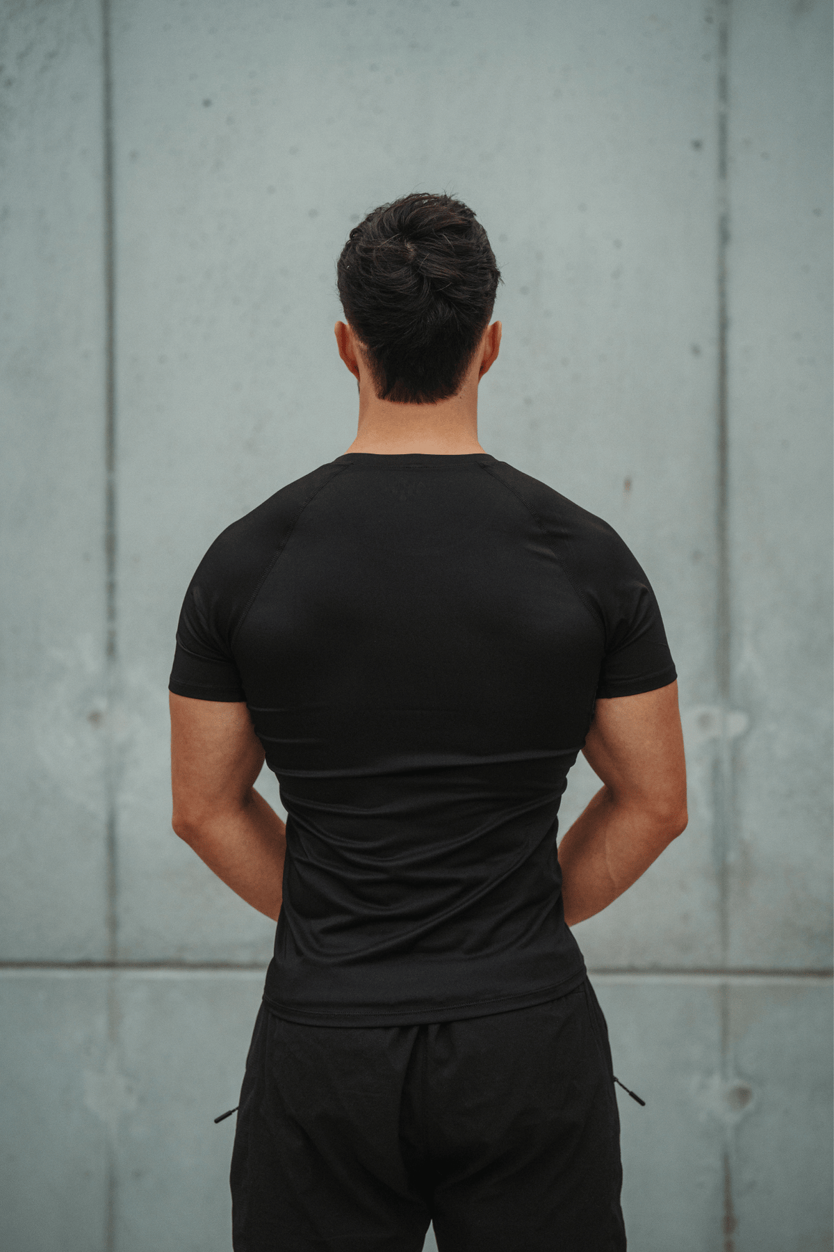 Black short sleeve compression t-shirt