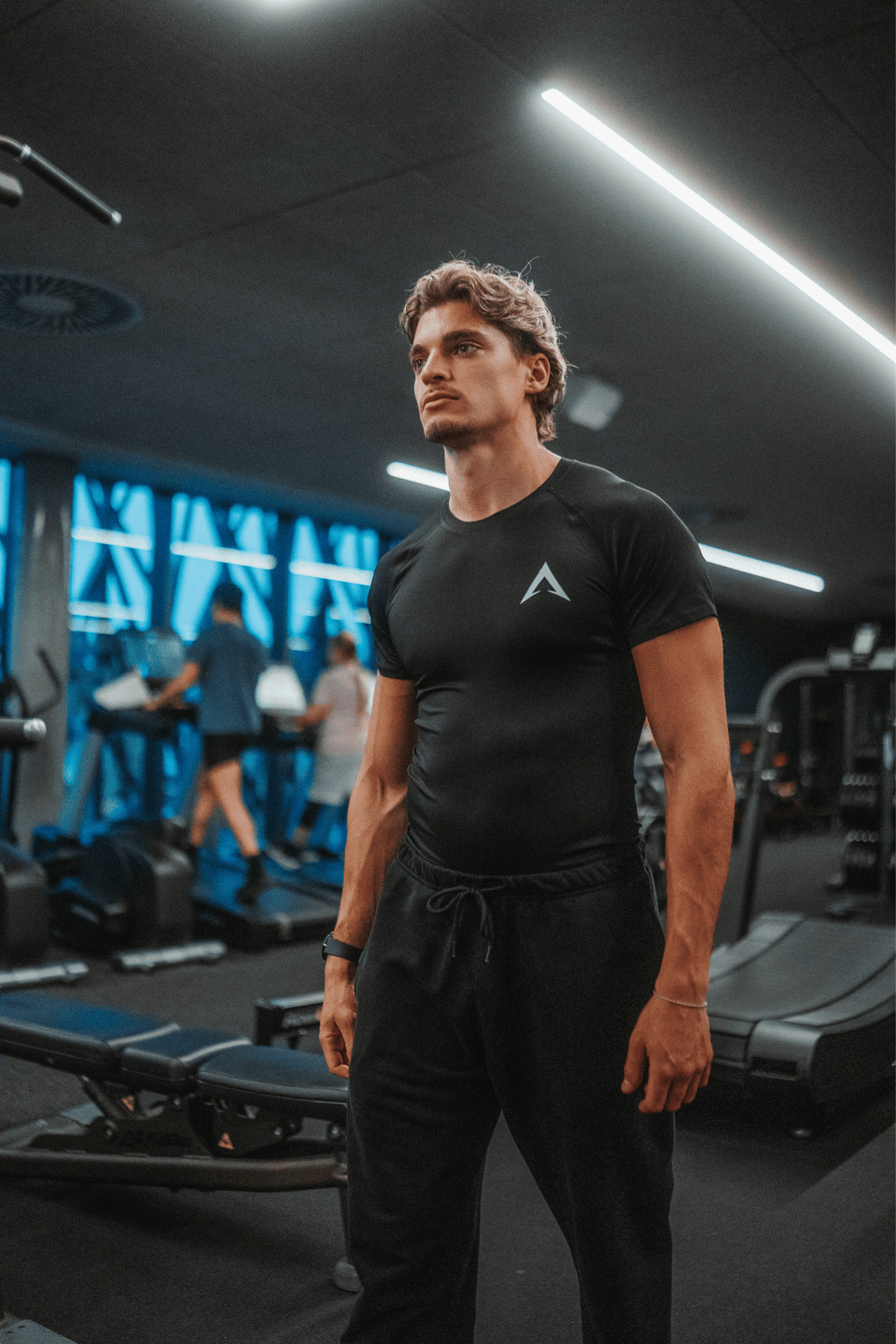 Black short sleeve compression t-shirt