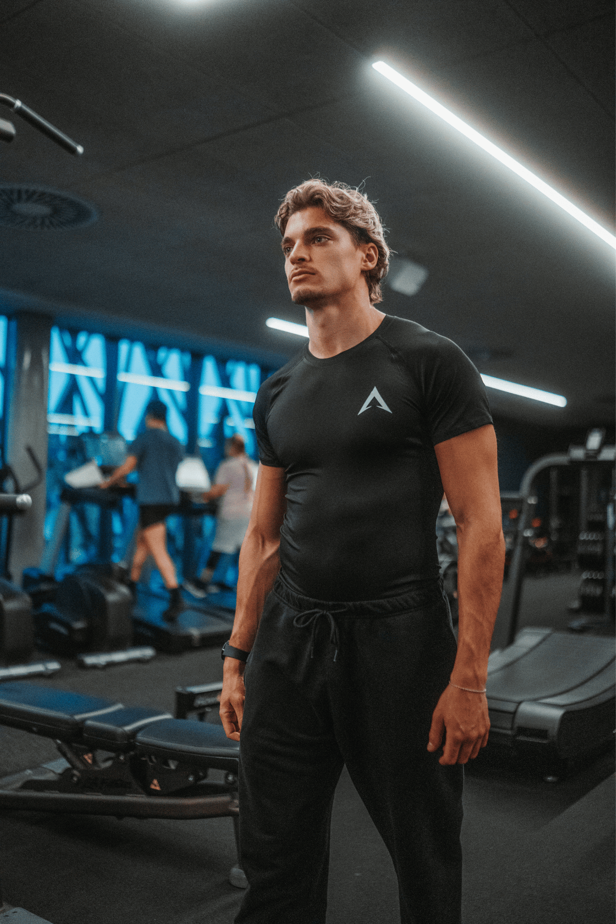 Black short sleeve compression t-shirt
